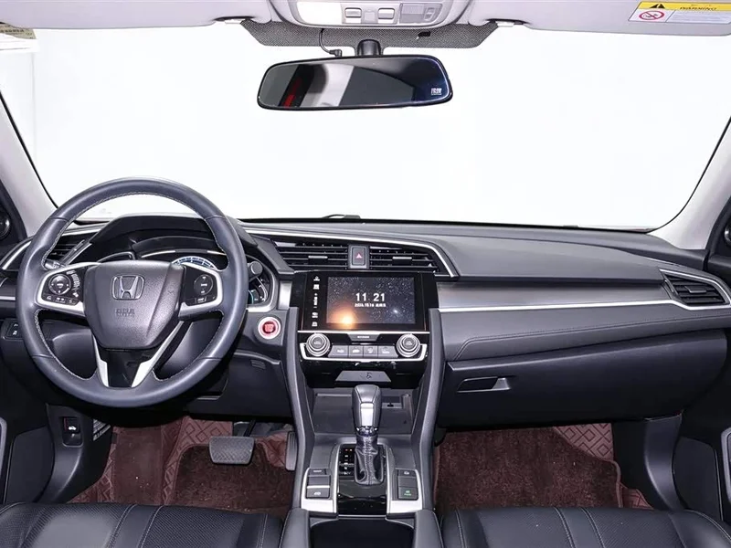 Honda Civic — фото 9