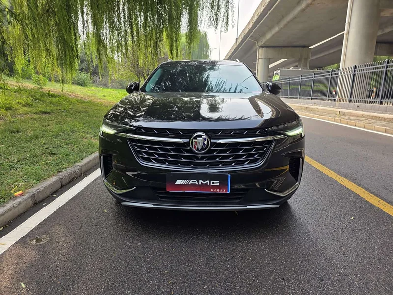 Buick Envision Plus — фото 2