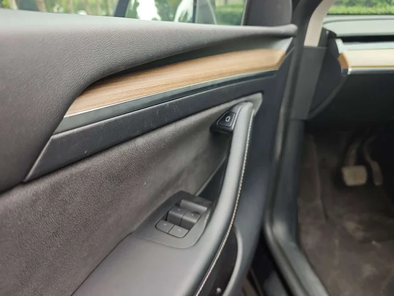 Tesla Model Y — фото 13