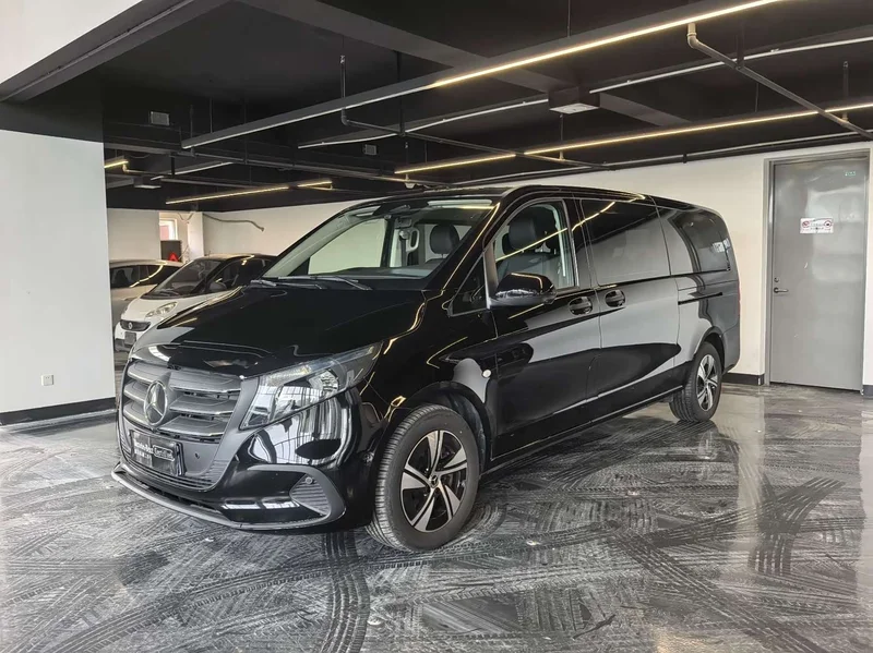 Mercedes-Benz Vito — фото 1