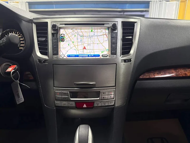 Subaru Outback — фото 14