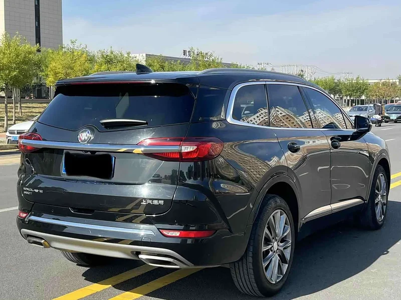 Buick Enclave — фото 9