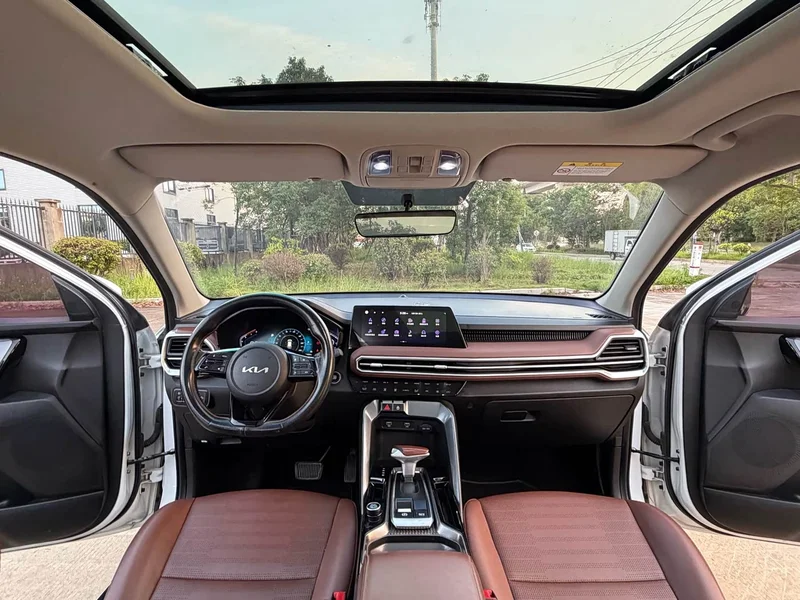 Kia Sportage — фото 5