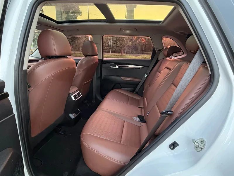Kia Sportage — фото 6