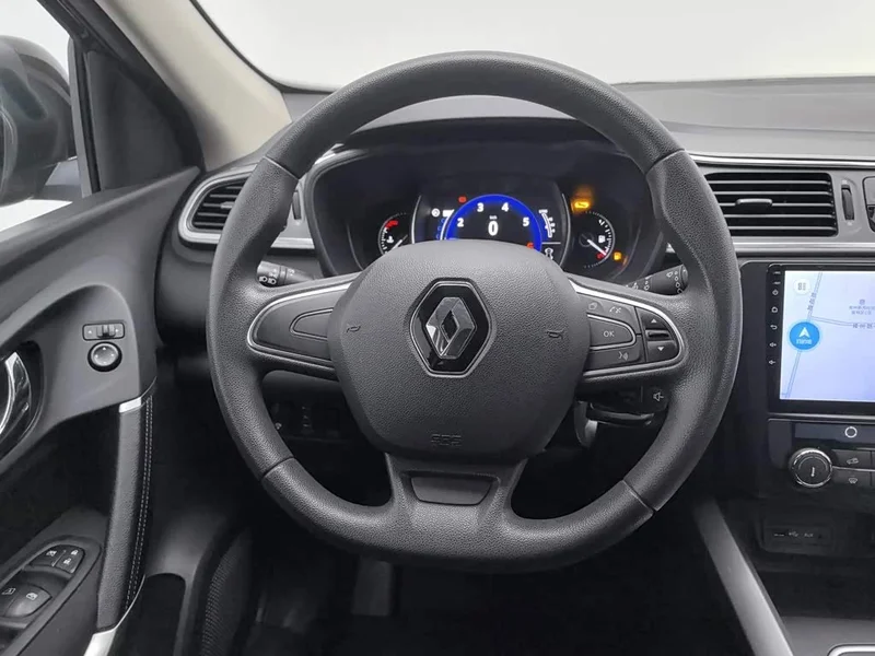 Renault Kadjar — фото 11