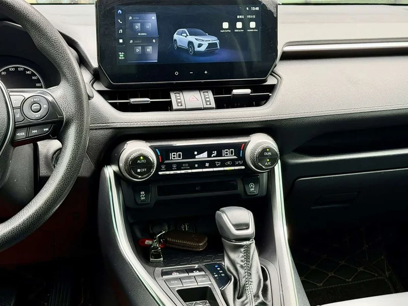 Toyota Wildlander — фото 16