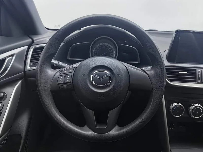 Mazda CX-4 — фото 11