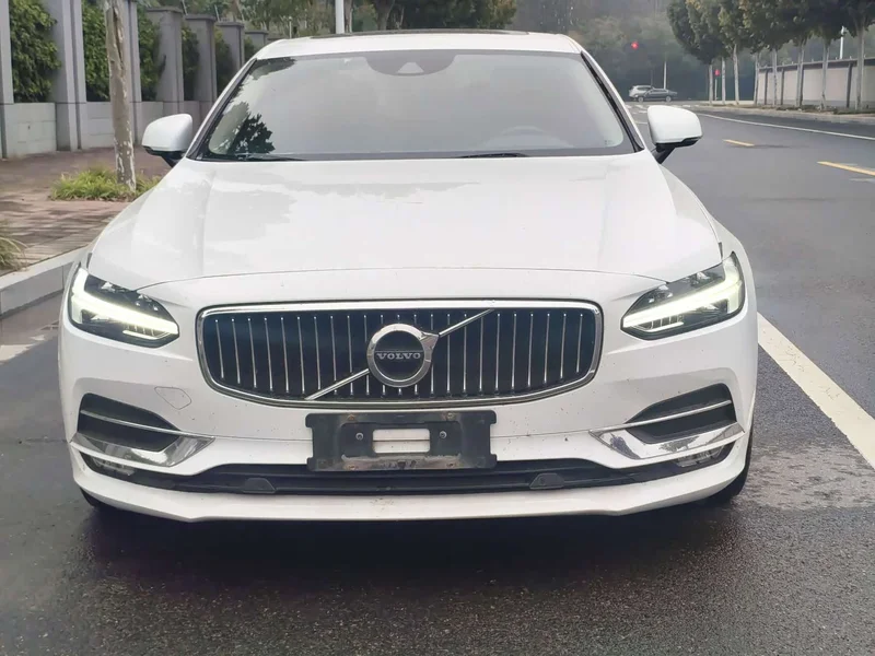 Volvo S90 — фото 2