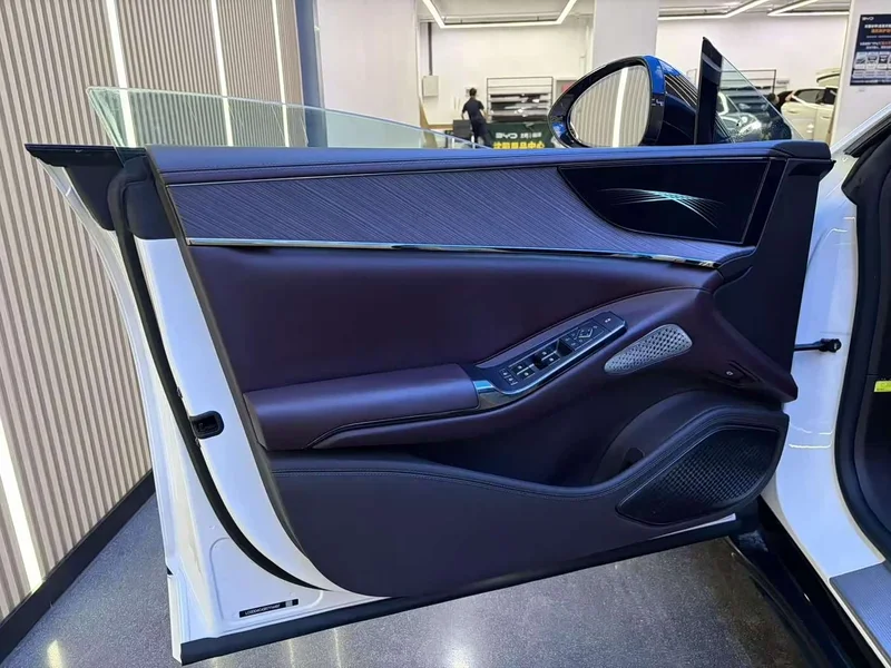Denza Z9GT — фото 13