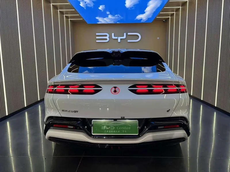 Denza Z9GT — фото 17