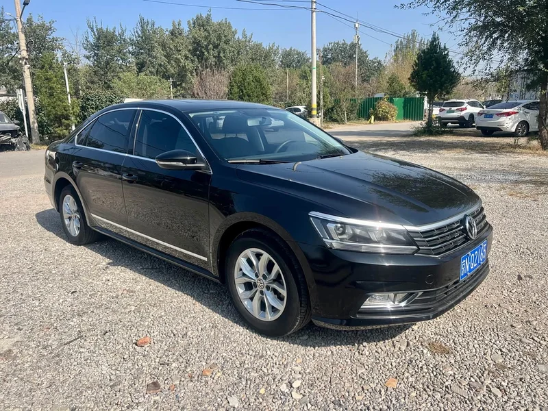 Volkswagen Passat — фото 3