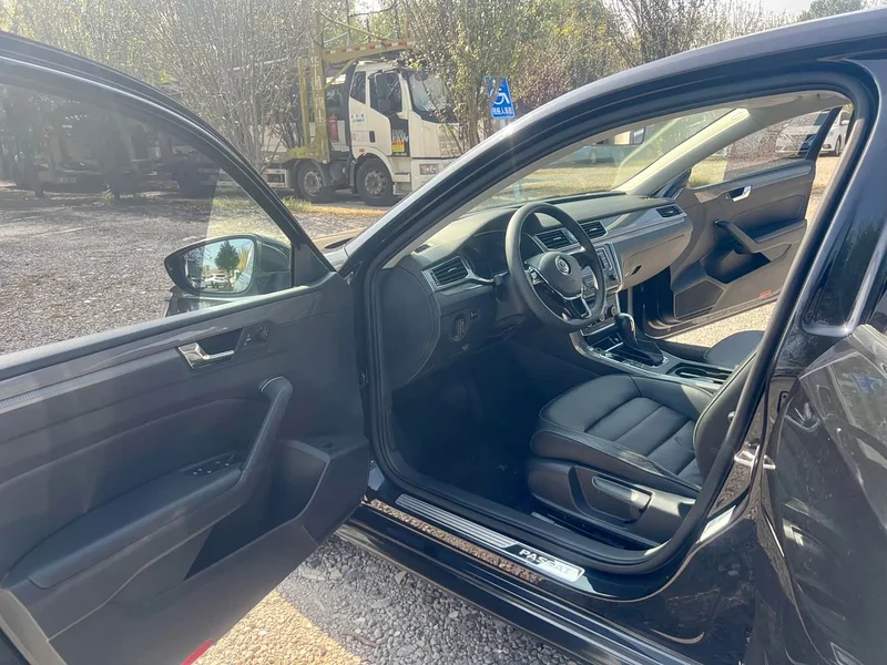 Volkswagen Passat — фото 9