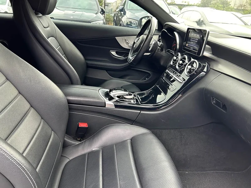Mercedes-Benz C-Class (Imported) — фото 14