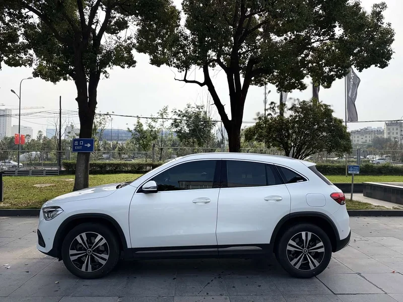Mercedes-Benz GLA — фото 4