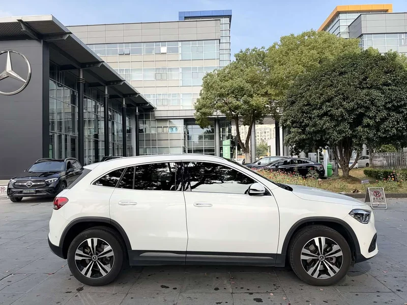 Mercedes-Benz GLA — фото 5