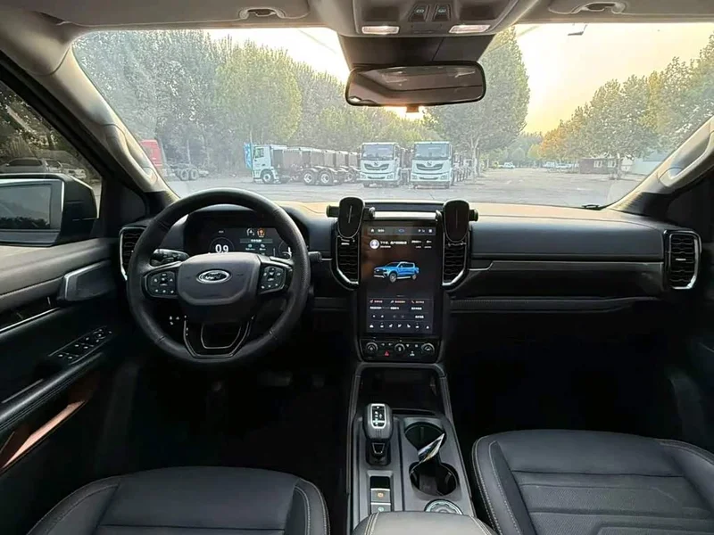 Ford Ranger Raptor — фото 11