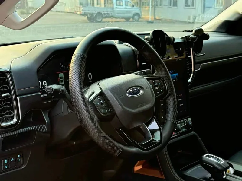 Ford Ranger Raptor — фото 9