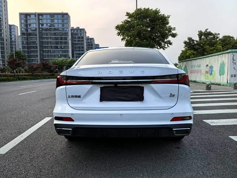 Roewe i5 — фото 13