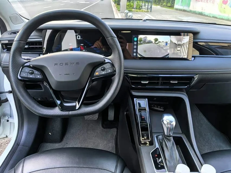 Roewe i5 — фото 10