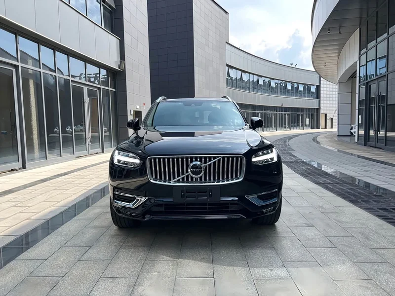 Volvo XC90 — фото 2