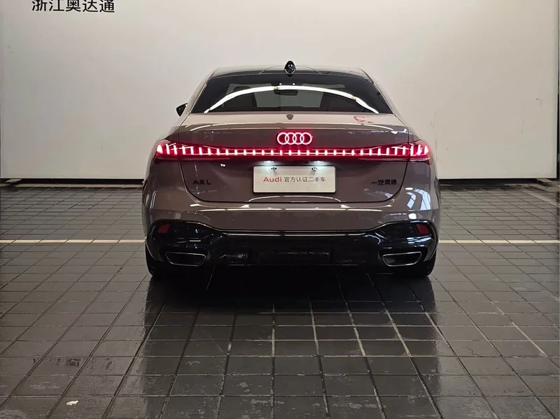 Audi A5L — фото 5