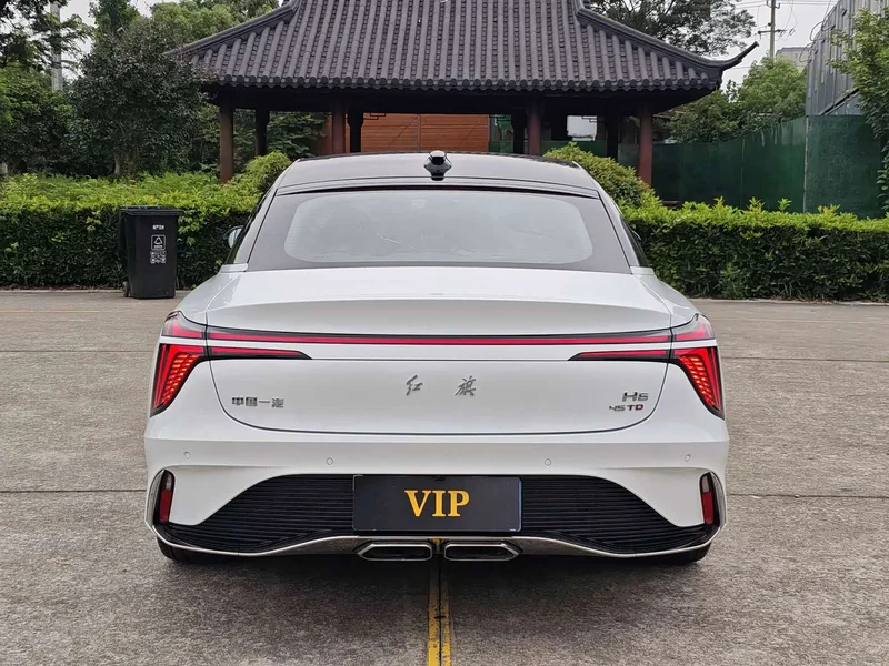 Hongqi H6 — фото 12