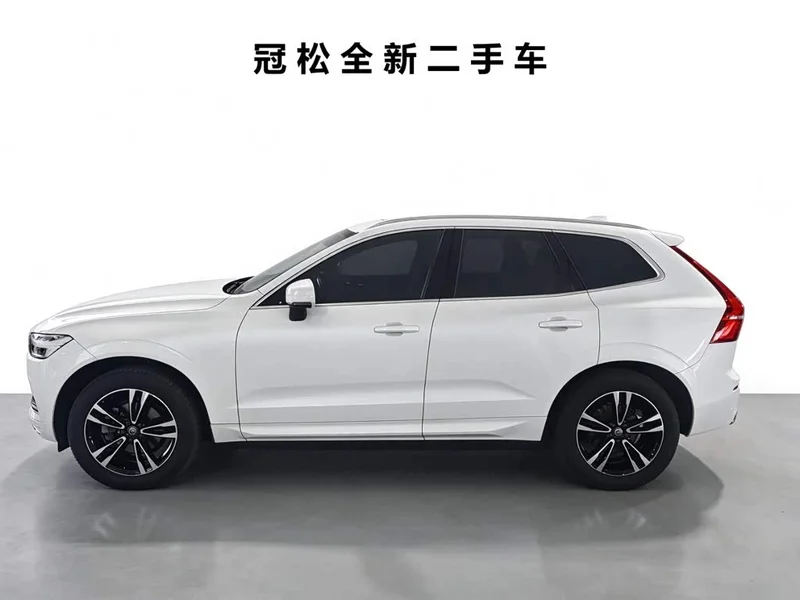 Volvo XC60 — фото 5