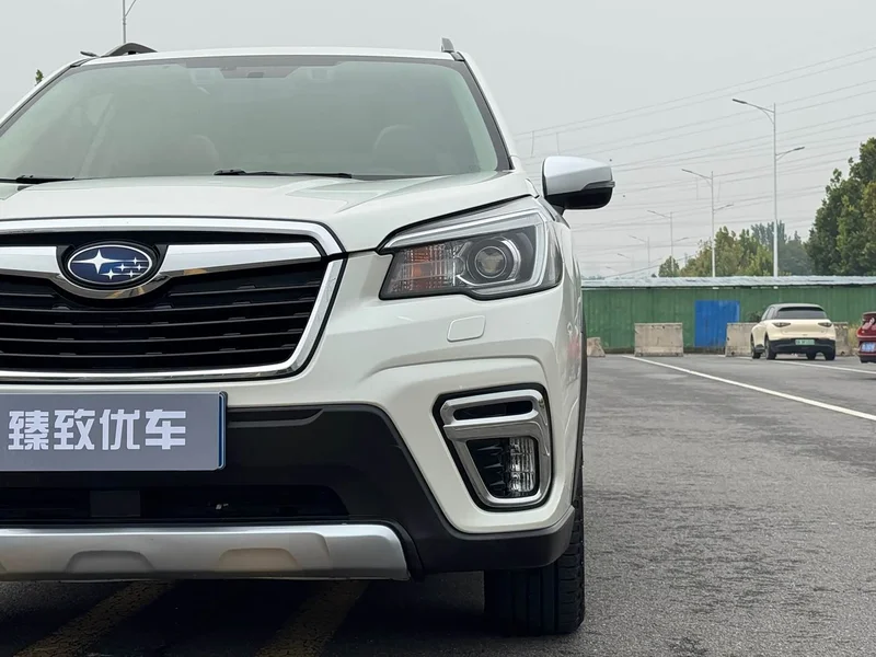 Subaru Forester — фото 5