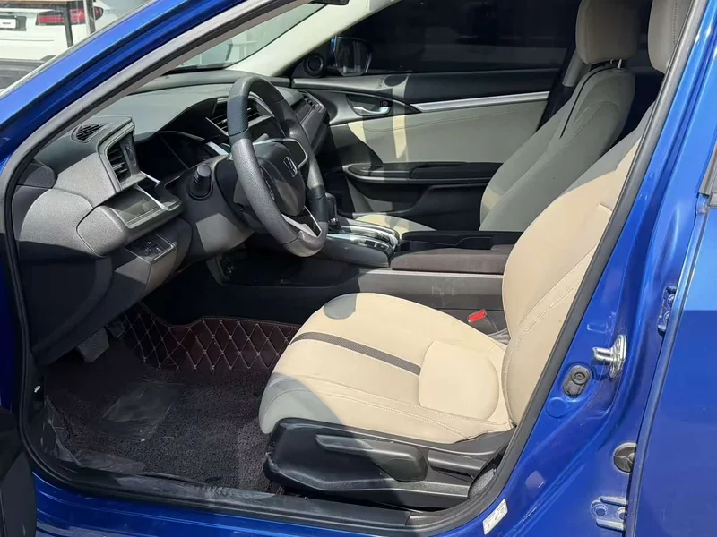 Honda Civic — фото 4