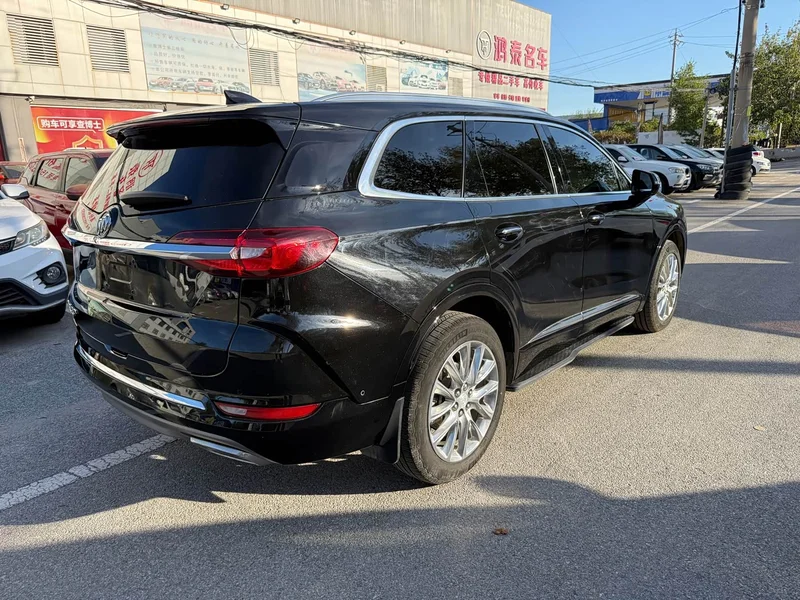 Buick Enclave — фото 4