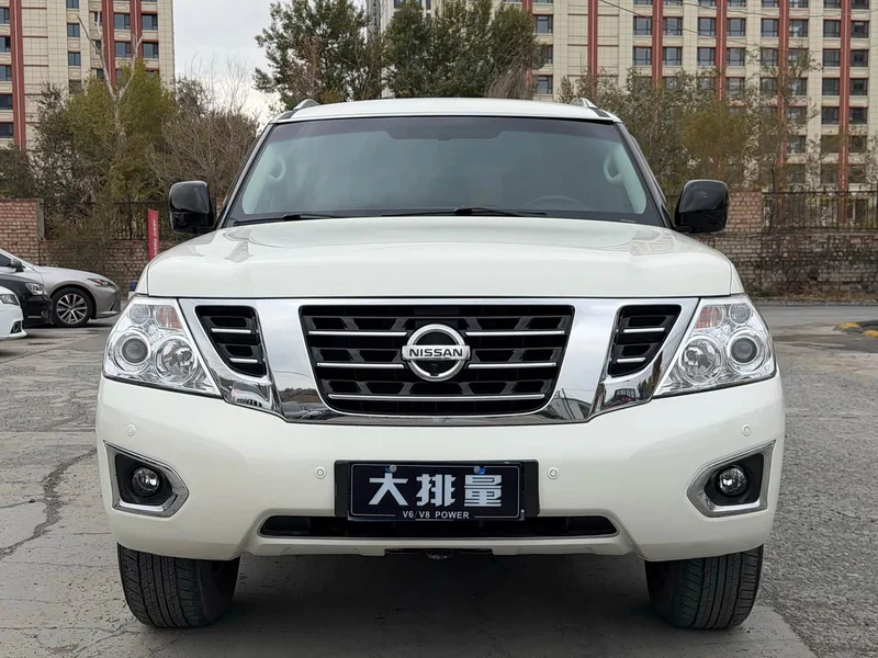 Nissan Patrol — фото 2