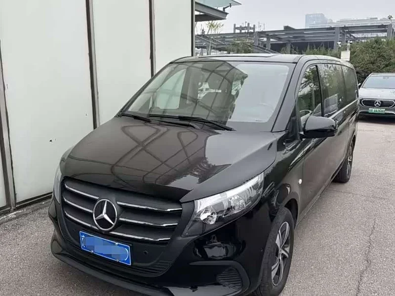 Mercedes-Benz Vito — фото 1
