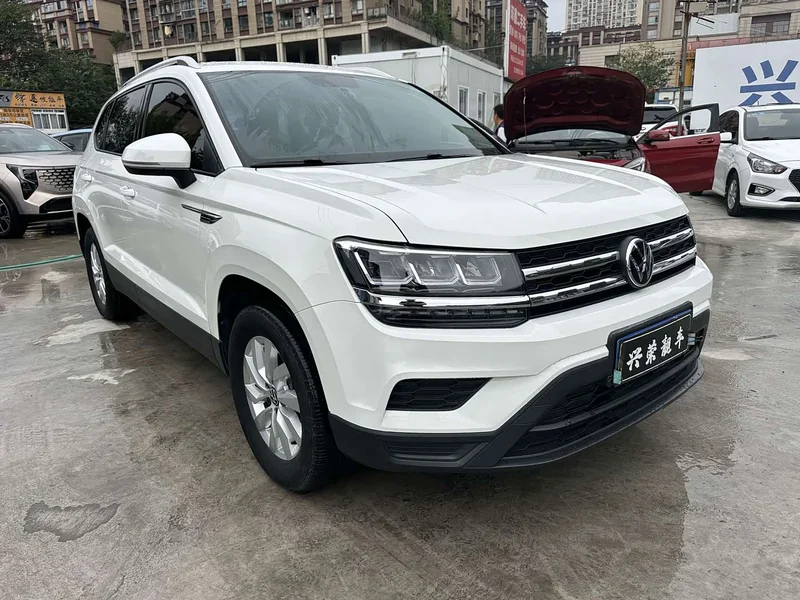 Volkswagen Tharu — фото 3
