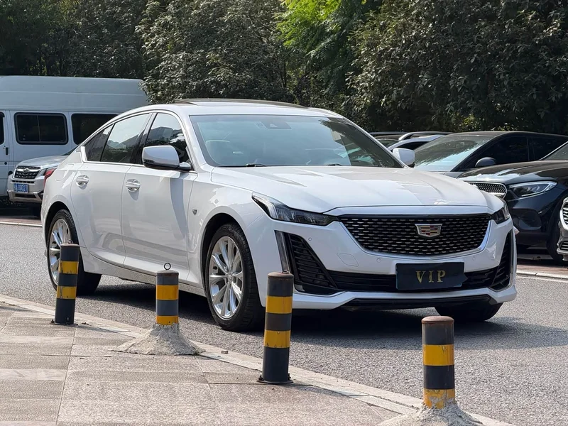 Cadillac CT5 — фото 3