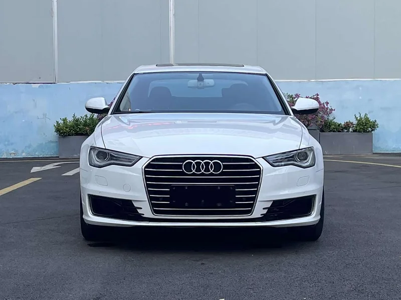 Audi A6L — фото 2