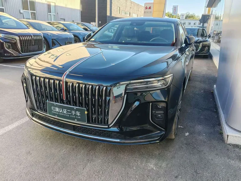 Hongqi H9 — фото 1