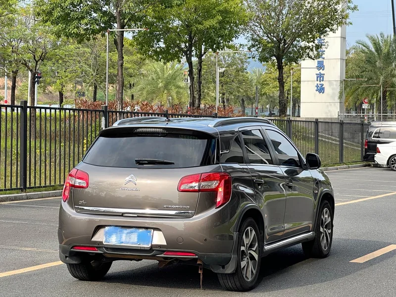 Citroën C4 Aircross (Imported) — фото 6