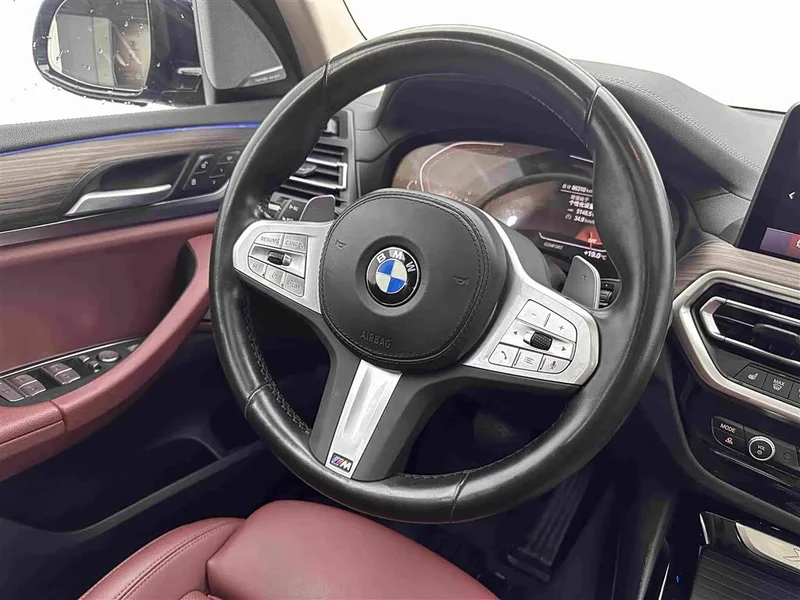 BMW X3 — фото 10