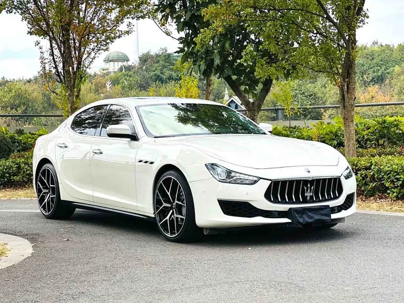 Maserati Ghibli — фото 3