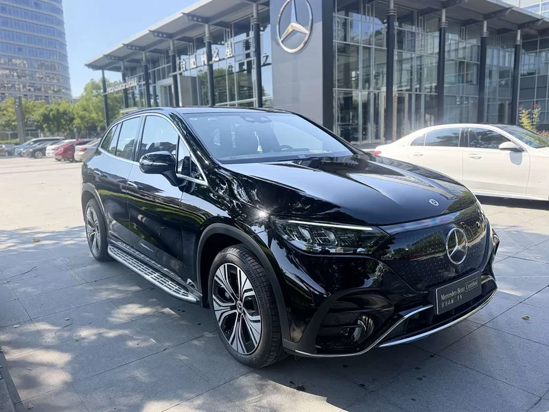 Mercedes-Benz EQE SUV — фото 2