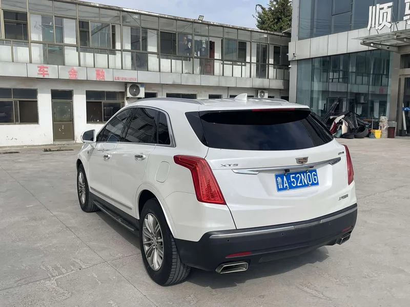 Cadillac XT5 — фото 4