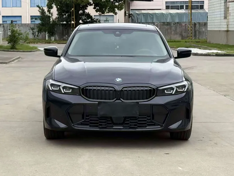 BMW 3-Series — фото 1