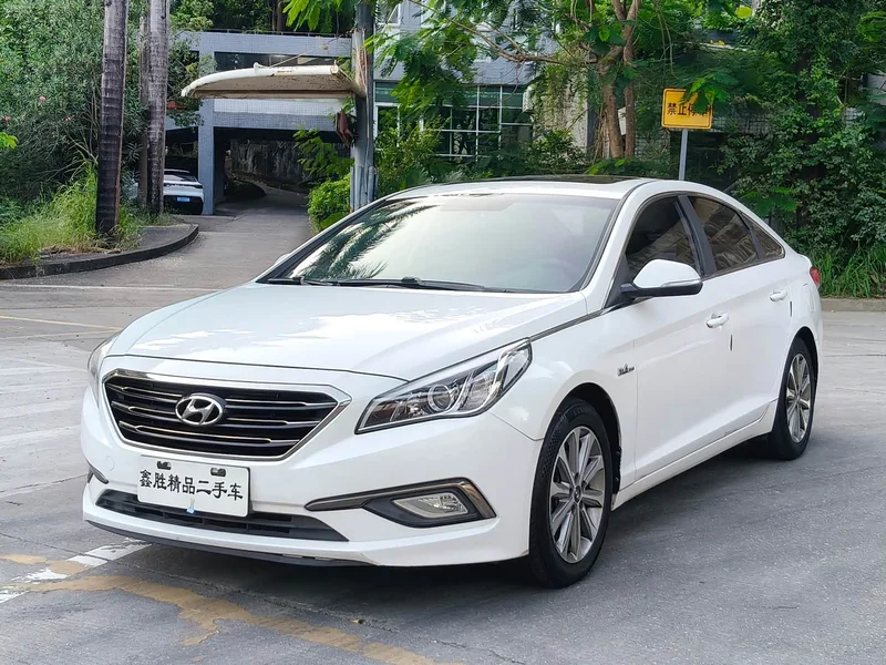 Hyundai Sonata — фото 1