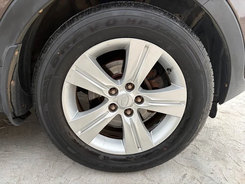 Kia Sportage — фото 16