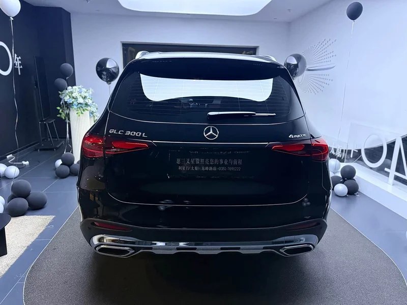 Mercedes-Benz GLC — фото 8