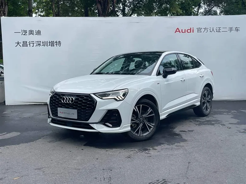 Audi Q3 Sportback — фото 1