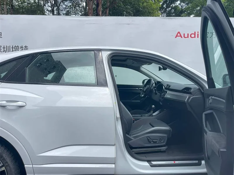 Audi Q3 Sportback — фото 11