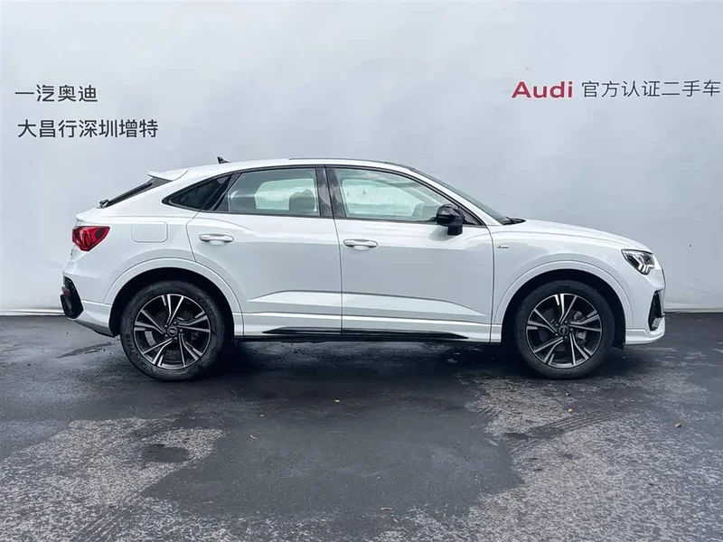 Audi Q3 Sportback — фото 3
