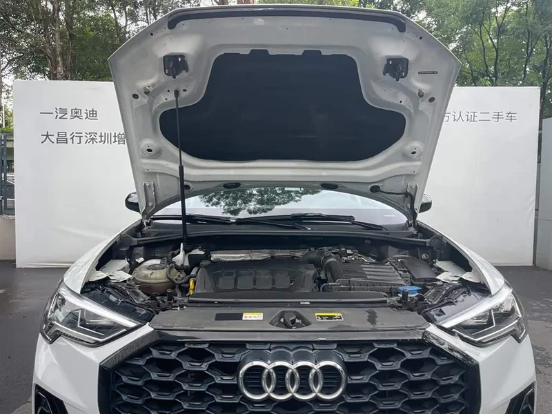 Audi Q3 Sportback — фото 8