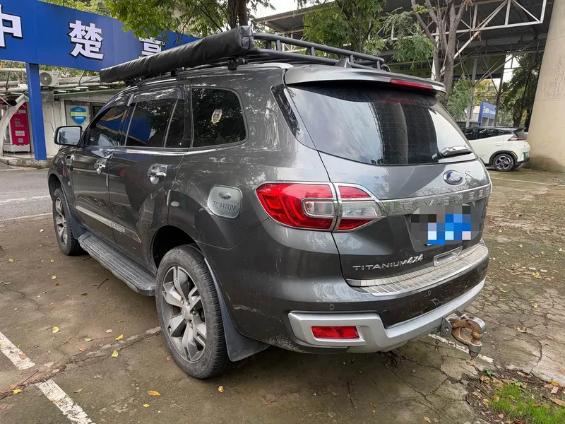 Ford Everest — фото 2